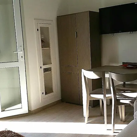 Italia Villa